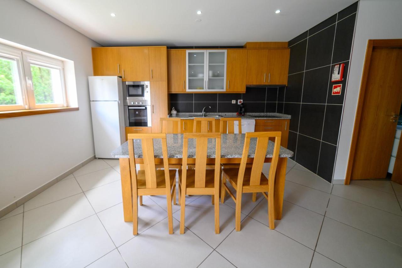 Funileiro, Apartamentos E Quartos 아마레스 외부 사진
