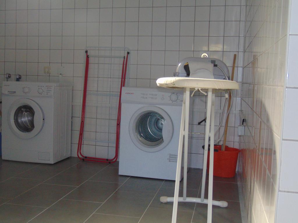 Funileiro, Apartamentos E Quartos 아마레스 외부 사진